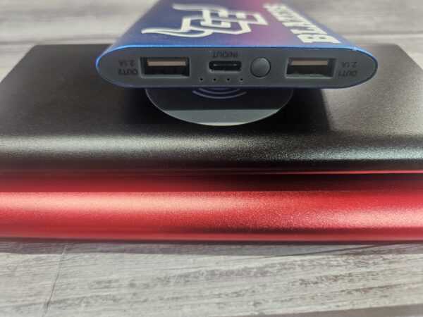 Power Bank & Wireless Anodized Aluminum Charger - Image 4
